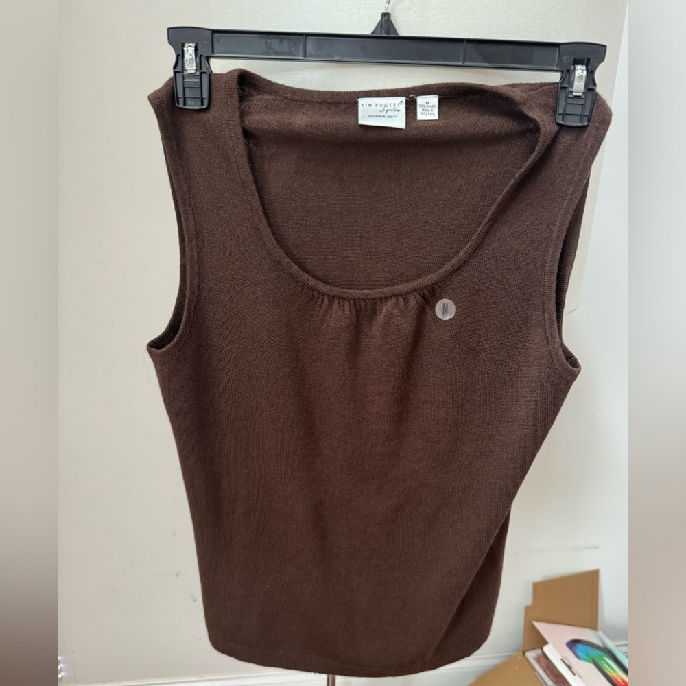 Women’s sweater tank top nwot